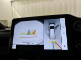 駐車もばっちり!全周囲・バックモニター付き。ガイドライン表示で確認しながらの駐車が可能です