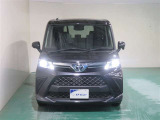 明度の高いLEDヘッドライトで、夜間の運転も安心です。