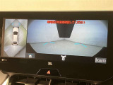 いまや必須装備「ナビゲーション」搭載!知らない場所にスイスイッとドライブ。もう、これなしではハンドルを握れませんね!でも運転中の操作は危険ですのでご注意ですね☆