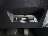 ETC車載器付きです。高速道路の料金所もスムーズに通過できます。