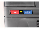 事故時の緊急通報や、故障時にロードアシスタントに連絡できるコネクティッドサービスを導入し、お客様に「つながる安全」を提供します。