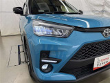 LEDヘッドライトです。デザイン性がよくとても明るいので、夜間の走行や悪天候でも安心です。しかも長寿命!