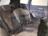 BMWの大きなシートは疲れにくく、搭乗者を包み込んでくれる安心感が御座います。