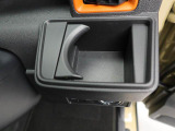 中古車は一物一価、同じようなお車でも、整備状況、外内装の状態など様々です。