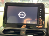 【純正ナビ】人気の純正ナビを装備。オーディオ機能も充実しており、Bluetooth接続すればお持ちのスマホやMP3プレイヤーの音楽を再生可能!毎日の運転がさらに楽しくなります!!