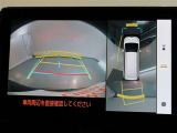 ディスプレイオーディオを装備。スマホとクルマをつなぐことで、これまでのナビに加えて、いろんなサービスが楽しめます