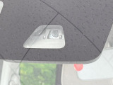 【スマートアシスト】走行中に前方の車両等を認識し、衝突しそうな時は警報とブレーキで衝突回避と被害軽減をアシスト。より安全にドライブをお楽しみいただけます。