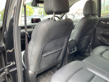 店舗にて現車の確認もいただけますので、お電話で在庫のご確認の上是非ご来店くださいませ。