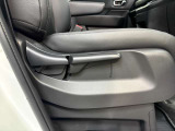 運転席のポジション変更可能!ご自身の運転しやすいポジションでの運転が可能です!