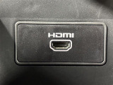 【アクセサリーソケット(電源ソケット)】電源からケーブルをつなげば、スマートフォンなどの電子機器の充電などを行うことができます!ゲーム機器や、カメラの充電にも便利ですね。