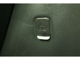 【買い物フック】買い物袋やゴミ袋などをぶら下げておくことが出来ます♪
