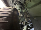 お車を安心してお乗りいただく為には、足回りの定期点検が欠かせません。サービスサポート(有償保証)では無料点検もご提供しており、安心のカーライフをお過ごしいただけるサポート体制が整っています。