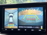 【パノラミックビューモニター】専用のカメラにより、上から見下ろしたような視点で360度クルマの周囲を確認することができます☆死角部分も確認しやすく、狭い場所での切り返しや駐車もスムーズに行えます。