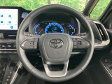 【純正革巻きステアリング】上質な革を使用することで、手にしっかり馴染みとても運転しやすいハンドルです♪