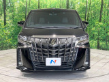 弊社では、全車『修復歴なし』のお車のみ取り扱っております。専任バイヤーによる厳選した仕入れの後、入庫後の車両チェックを行い、ネクステージが認定した高品質な中古車をご提供しております。