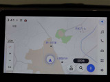 ディスプレイオーディオを装備。スマホとクルマをつなぐことで、これまでのナビに加えて、いろんなサービスが楽しめます。