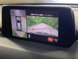 【360&deg;ビューモニター】専用のカメラにより、上から見下ろしたような視点で360度クルマの周囲を確認することができます☆死角部分も確認しやすく、狭い場所での切り返しや駐車もスムーズに行えます。