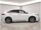 ハリアー 2.5 ハイブリッド E-Four プログレス メタル アンド レザーパッケージ 4WD 