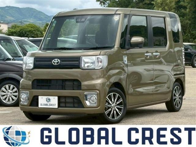 トヨタ ピクシスメガ 
