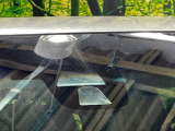 【シティブレーキアクティブシステム】低速走行中に前方の車両等を認識し、衝突しそうな時は警報とブレーキで衝突回避と被害軽減をアシスト。より安全にドライブをお楽しみいただけます。