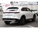 e:HEV Z 1.5L e-CVT FF 5人乗り。より洗練された表情を見せながらは華やかな雰囲気を全身にまとったヴェゼル!
