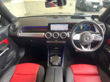 GLB GLB200d 4マチック AMGラインパッケージ 4WD 
