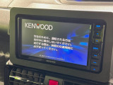 【ナビゲーション】目的地までしっかり案内してくれる使いやすいナビ。Bluetooth接続すればお持ちのスマホやMP3プレイヤーの音楽を再生可能!毎日の運転がさらに楽しくなります!!