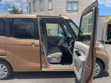 お車の状態は内外装共にとても綺麗な状態を保っておりますので私共でも自信を持ってお薦め出来る1台です!!