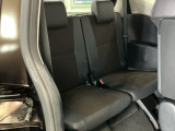 1列目から3列目まで広々大空間です。3列目シートは荷物が多い時や不要な時はアレンジして荷室として使用することが可能で便利に使えます
