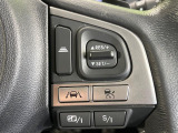 【全車速追従機能付クルーズコントロール】高速道路での長距離走行が楽に!!自動で速度を保つクルーズコントロールが、衝突軽減システムと連携し、前方の車両を感知して車間を保つように速度調節してくれます!!
