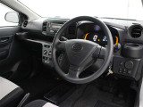 運転席廻りです。