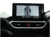 パノラミックビューモニター装備!サイドビュー/車両に取り付けたフロント、サイド、バックカメラの映像を合成しての映像を画面上に表示させることで、低速時の運転を補助する装置です。車両本体の取扱書もお読みく