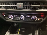 フロント両席にはシートヒーターが付いています!寒い日に便利な装備ですね。