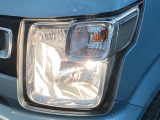 ヘッドライトで、個性も光る 、長く乗っていたい車です。