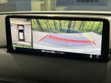 【360&deg;ビューモニター】専用のカメラにより、上から見下ろしたような視点で360度クルマの周囲を確認することができます☆死角部分も確認しやすく、狭い場所での切り返しや駐車もスムーズに行えます。