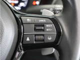 ◆渋滞追従機能付アダプティブクルーズコントロール◆カメラが先行車との車間距離を測定。高速道路の渋滞時に適切な加減速を行い運転者がアクセルやブレーキを操作せずに走行、停車出来るよう支援します。