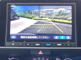 バックモニター付きで、車庫入れやバック時の後方確認をしっかりサポート。モニターに映し出される映像で死角も確認しやすく、狭い場所での駐車や後退時の操作をより安心して行えます。