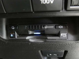 ナビ連動タイプのETC車載機です。ナビゲーションと連動してくれますのでカード未挿入を知らせてくれるなど便利な機能が追加されています。
