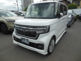 Honda SENSING(先進の安全運転支援システム)搭載のN-BOXカスタムターボが入庫しました。お気軽にお問合せください!