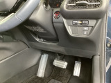 高速で便利なETCがあり、横滑りを防ぐVSAなどのスイッチは、運転席の右側、手の届きやすい位置にあります。