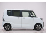 県内13店舗にて常時500台以上ダイハツ車を展示中です。見て、触って、納得のいく一台をぜひ見つけてください。