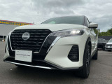 LEDヘッドライトです。高い視認性や省電力で車への負担が少なく、長寿命で交換の手間が少なくなりメリットがいっぱいあります。