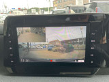 日産純正ドライブレコーダはオールインワンタイプ、フルハイビジョン録画対応で高精細な映像を記録できます。記録した映像は、ナビゲーションでその場で確認できます。