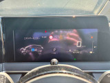 メーター内のカラーディスプレイには運転をサポートするさまざまな情報を表示します☆