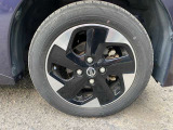 【タイヤ・ホイール】 純正14インチアルミホイール タイヤサイズ《155/65R14》になります。