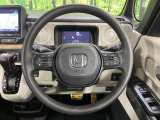 【純正革巻きステアリング】上質な革を使用することで、手にしっかり馴染みとても運転しやすいハンドルです♪