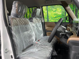 もちろん車内はキレイです♪よりクリーンな状態をキープしたいお客様には『ナノゾーンコート』がおすすめ!新型コロナウイルス対策や、除菌・消臭に効果を発揮し多くの方にご好評いただいております。