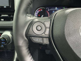 ステアリングスイッチ装備!運転しながら手元でオーディオの操作などができます。