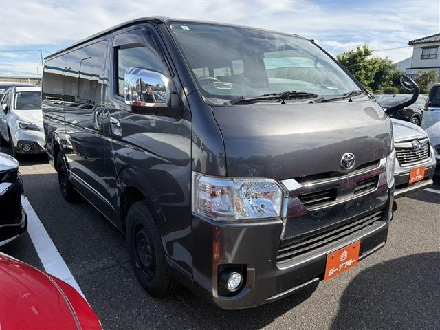トヨタ ハイエースバン 