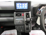中古車は一物一価、同じようなお車でも、整備状況、外内装の状態など様々です。